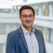 Jens Pöppelbuß Jens Pöppelbuß - ZESS Direktorium