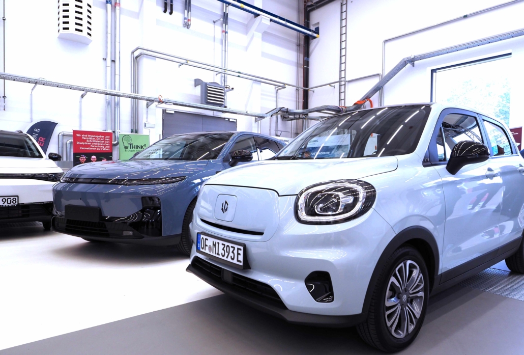 Automobilausstellung im ZESS beim CAR Symposium 2025